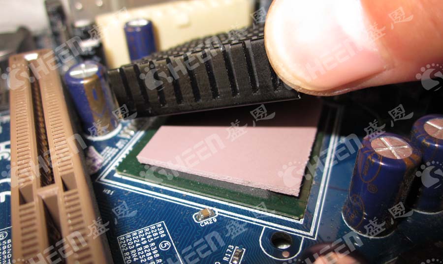 電子產品散熱系統中導熱材料的關鍵作用