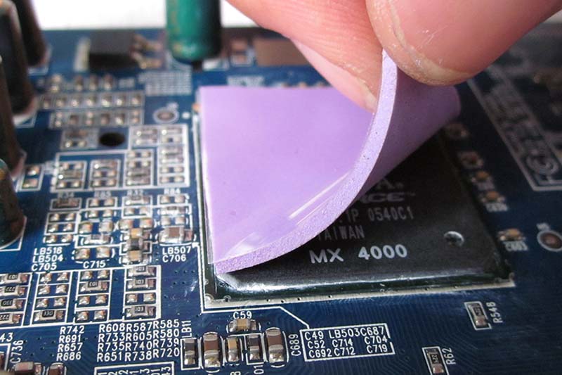 1770364187862029.jpg 2mm厚的導熱墊應用.JPG